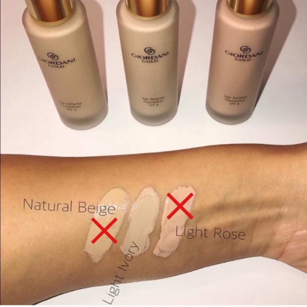 BACK IN STOCKโผ๏ธAge Defying Foundation ๐. SPF 8 - Picture 2 of 13